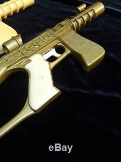 Two Vintage ray line Star Trek jet disc tracer scope gun rare toy. Working