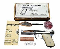 VINTAGE. 1937 SHARPSHOOTER BULLS EYE BULLSEYE MFG CO METAL PISTOL GUN With BOX
