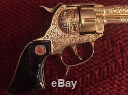 VINTAGE 1940s HUBLEY TEXAN GOLD PLATED DELUXE TOY CAP GUN IN ORIGINAL BOX EXC