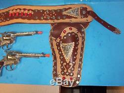 VINTAGE 1950s Roy Rogers Holster Set with Two Kilgore Diecast Cap Guns