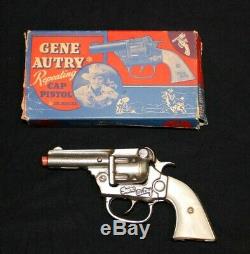 VINTAGE GENE AUTRY CAST IRON CAP GUN JR. MODEL With ORIG BOX 1939-40 EXLNT