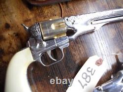 VINTAGE HUBLEY COLT 45 DIECAST CAP GUN /Custom dual holster. EXCELLENT COND# 387