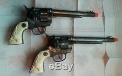 VINTAGE HUBLEY TOY CAP GUNS/1950's COWBOY TOY CAP GUNS/withHUBLEY LEATHER HOLSTER