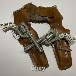 VINTAGE HUBLEY TOY GUNS Cowboy COLTS & LEATHER HOLSTER 1960s Stag Grips wes