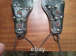 VINTAGE LONE RANGER Western Leather Twin Cap Gun Holster Set Black and Silver