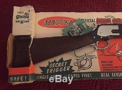 Vintage Mattel Shootin' Shell Winchester Toy Rifle Gun Mint On Card (1959)