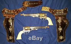 VINTAGE TOY GUNS WITH HOLSTERS 1950s