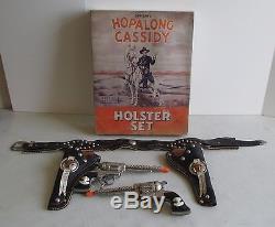 VINTAGE W. M. BOYD HOPALONG CASSIDY CAP GUNS AND HOLSTER SET With ORIGINAL BOX