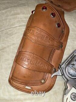 VTG Gunsmoke Western Marshal Matt Dillon Genuine Cowhide Stud Belt Gun Holster