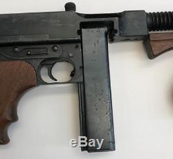 VTG MGC 1921 Chicago Mobster Tommy Thompson SMG Submachine Gun Replica Prop Toy