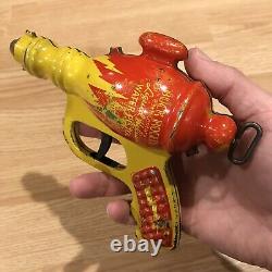 Vintage 1930s Buck Rogers Liquid Helium Water Pistol Space Toy Ray Gun Daisy