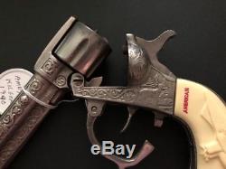 Vintage 1940 Rare Kilgore American Eagle Cast Iron Cap Gun