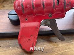 Vintage 1940s Wyandotte ZZ Ray Gun Pressed Metal Toy 1940's-729.24