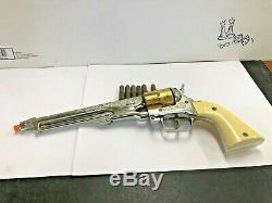 Vintage 1950's Hubley Colt 45 Repeating Cap Gun With Metal Cartridges No. 281