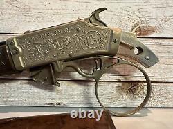 Vintage 1950's Hubley The Rifeman Flip Action Cap Gun Rifle For Parts Inv-2076