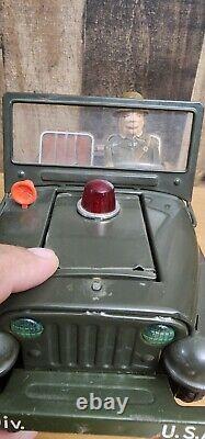 Vintage 1950's Japan Tin Army Patrol Jeep Bump And Go With Machine Gun And Siren