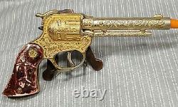 Vintage 1950's Wyandotte Toys, Toy Cap Gun Gold RED RANGER