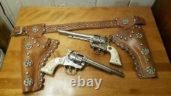 Vintage 1950s Hubley Double Cowboy Toy Cap Gun and Holster Set With Belt
