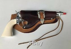Vintage 1950s Hubley Toy Colt 45 Cap Gun With Leather Holster Die Cast 6 Bullets