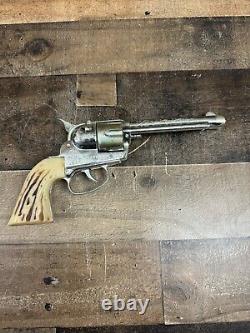 Vintage 1950s Mattel Fanner 50 Diecast Toy Cap Gun Made in USA Cowhide Holster