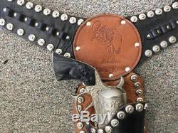 Vintage 1950s Wild Bill Hickok Gun Belt Holster and matching Cap Gun Very Rare