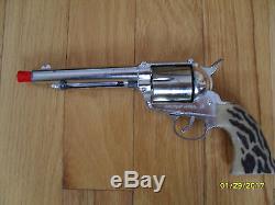Vintage 1960+/- MATTEL FANNER SHOOTIN SHELL45 PISTOL TOY CAP GUN with HOLSTER