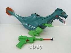 Vintage 1962 Ideal King Zor Dinosaur Toy with Original Dart Gun RARE (Pg114C)