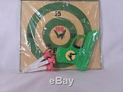 Vintage 1966 (1974) Green Hornet action gun Target darts Classic TV series RARE
