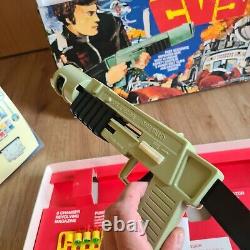 Vintage 1975 Chad Valley Toy Plastic SUPER GUN CV5 Pump Action Darts Bond 007