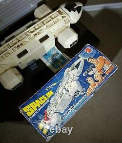 Vintage 1976 SPACE 1999 EAGLE 1 Spaceship Toy COMPLETE PLAYSET-STUN GUNS & BOX