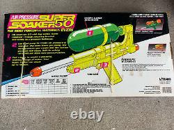 Vintage 1990s Larami Super Soaker 50 Air Pressure Toy Water Gun Rare Green Pump