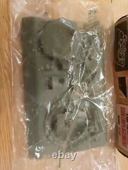 Vintage AIRFIX rare Gun Emplacement snap together kit SEALED PLEASE READ