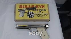 Vintage Bulls-Eye Indoor Shooting Kit Rubber Band Gun with Box Great Condition