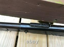 Vintage Daisy Model 25 Early Claw Grip BB Gun Rifle