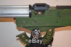 Vintage Deluxe Reading Corps Defender Dan Automatic Machine Gun Toy PLEASE READ