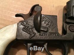 Vintage Gene Autry Cast Iron Kenton Toys Cap Gun 3rd Model 1940s era