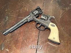 Vintage HUBLEY Toy Colt 45 Cap Gun With Holster