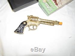 Vintage Hopalong Cassisdy Gold Plated Cap Gun By Wyandotte Unused Original Box