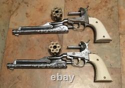 Vintage Hubley Colt 45Cap Gun Pistol Set With Leather Dual Holster & (4) Bullets