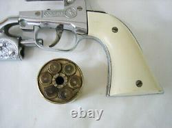 Vintage Hubley Colt 45 Cap Gun and holster -super great shape