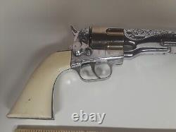 Vintage Hubley Colt 45 Diecast Cap Gun