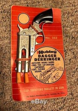 Vintage Hubley Dagger Derringer Toy Cap Gun, U. S. A. On Card