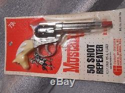Vintage Hubley Mustang 50 Shot Repeater Cap Gun New on Card