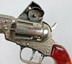 Vintage Hubley Pioneer Toy Pistol Cap Gun In Box