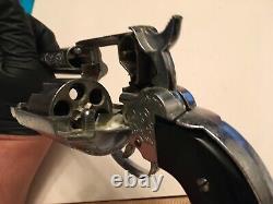 Vintage Hubley Ric-O-Shay. 45 Toy Cap Gun 1960-65 Working and clean