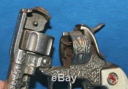 Vintage Hubley Texan Cast Iron Cap Gun First Version 1939 Excellent