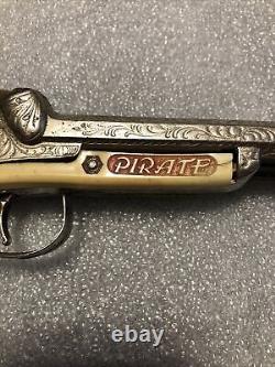 Vintage Hubley Vintage Toy Double Barrel Pirate Cap Gun Pistol