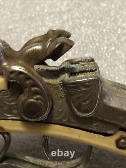 Vintage Hubley Vintage Toy Double Barrel Pirate Cap Gun Pistol