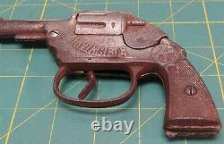 Vintage Kilgore Invincible Hammerless Cast Iron Toy Cap Gun RARE