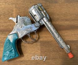 Vintage Kilgore Mustang 9.5 Diecast Toy Cap Gun Rare Turquoise Grips 1959ish